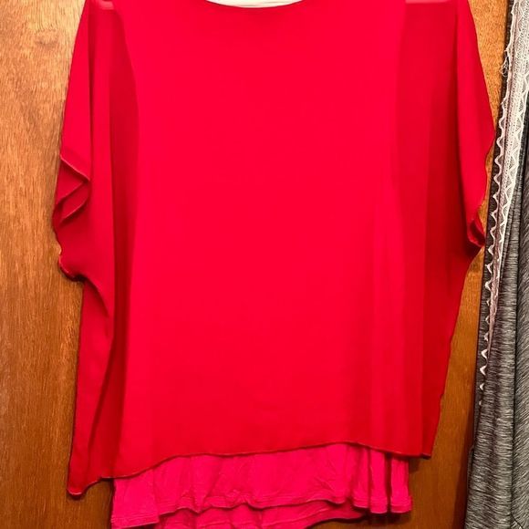 Express blouse  - Picture 2 of 3